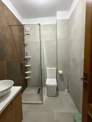 Appartamento 2+1 in affitto a Blloku, Tirana, 85 m². Foto 7 di 7