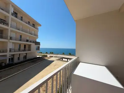 Apartment 2+1 for rent in Currila, Durrës, 115 m². Photo 11 of 12