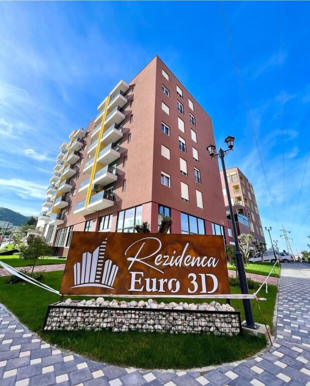Shop for sale in Kodra e Diellit, Tirana, 29 m². Photo 1 of 1