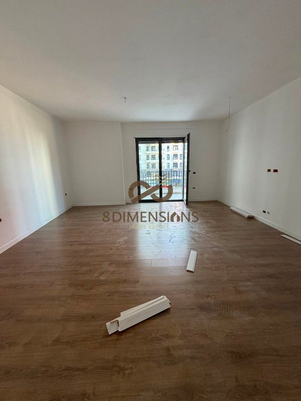 Ufficio in affitto a Bulevardi i Ri, Tirana, 118 m²