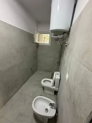 Apartament 2+1 me qera në Uzina autotraktorve, Tiranë, 87 m². Foto 8 nga 8