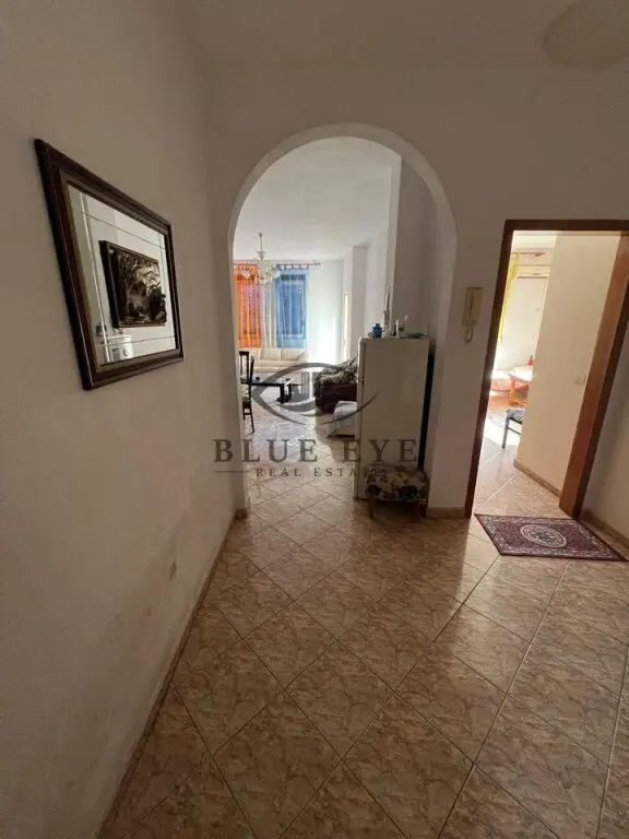 Appartamento 2+1 in vendita a Durazzo, 90 m²