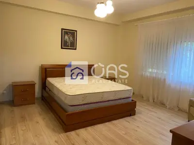 Apartament 2+1 me qera në Brryli, Tiranë, 120 m². Foto 4 nga 6