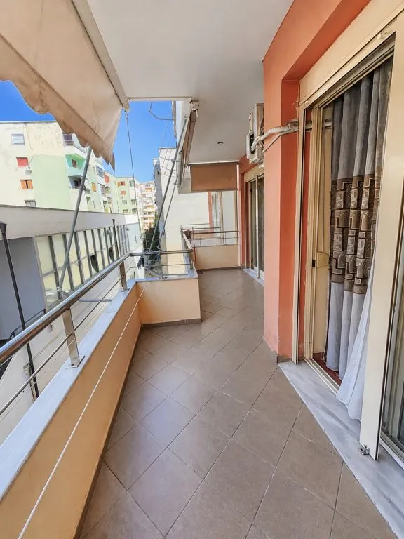 Apartament 1+1 në shitje në Transballkanike, Vlorë, 78 m². Foto 1 nga 11