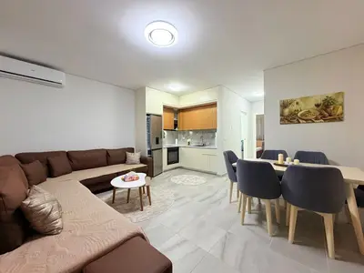 Apartment 1+1 for sale in Gjiri i Lalzit, Durrës, 78 m². Photo 11 of 12