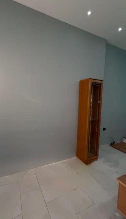 Dyqan me qera në Rruga e Dibrës, Tiranë, 120 m². Foto 3 nga 5