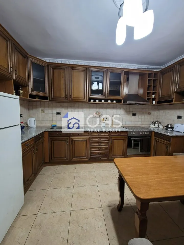Appartamento 2+1 in affitto a Toptani, Tirana, 100 m². Foto 1 di 11