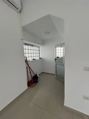 Dyqan me qera në Transballkanike, Vlorë, 33 m². Foto 8 nga 8