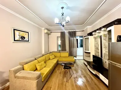 Apartament 1+1 me qera në Rruga Katër Dëshmorët, Tiranë, 77 m². Foto 2 nga 7