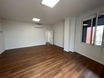 Zyrë me qera në Toptani, Tiranë, 134 m². Foto 3 nga 7