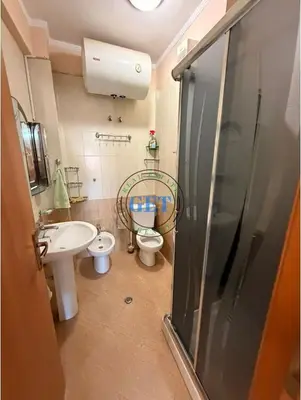 Apartament 3+1 në shitje në Rruga Abaz Çelkupa, Durrës, 133 m². Foto 11 nga 12