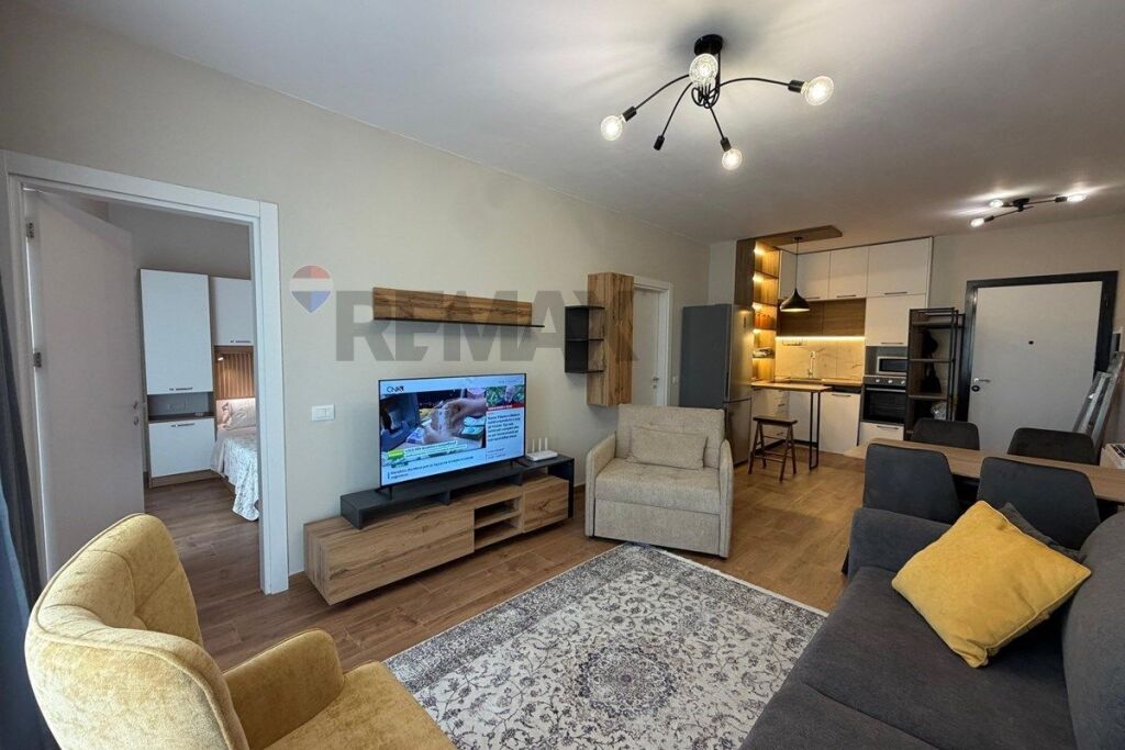 Appartamento in affitto a Rruga Dritan Hoxha, Tirana, 56 m². Foto 2 di 3