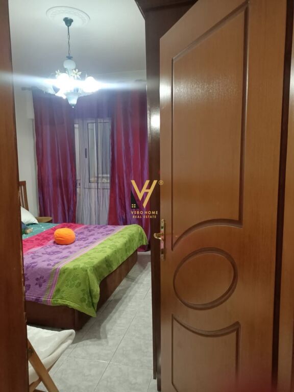 Apartament 2+1 me qera në Komuna e Parisit, Tiranë, 85 m². Foto 3 nga 3
