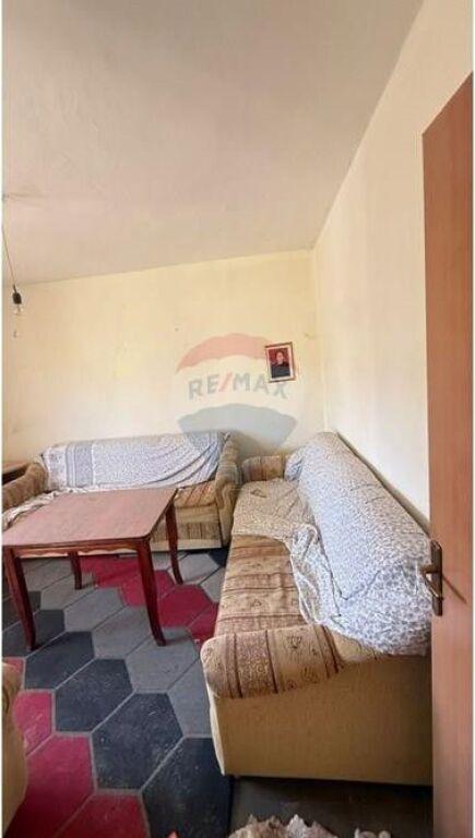 Appartamento 1+1 in vendita a Rruga Enver Jaho, Valona, 70 m²