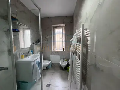 Apartment 1+1 for sale in Shkolla e Baletit, Tirana, 61 m². Photo 8 of 11