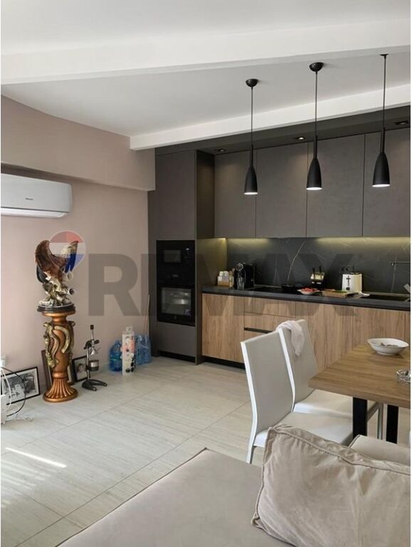 Dupleks me qera në Kodra e Priftit, Tiranë, 80 m²