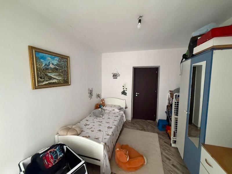 Apartament 2+1 në shitje në Sheshi Shtraus, Tiranë, 70 m². Foto 6 nga 7