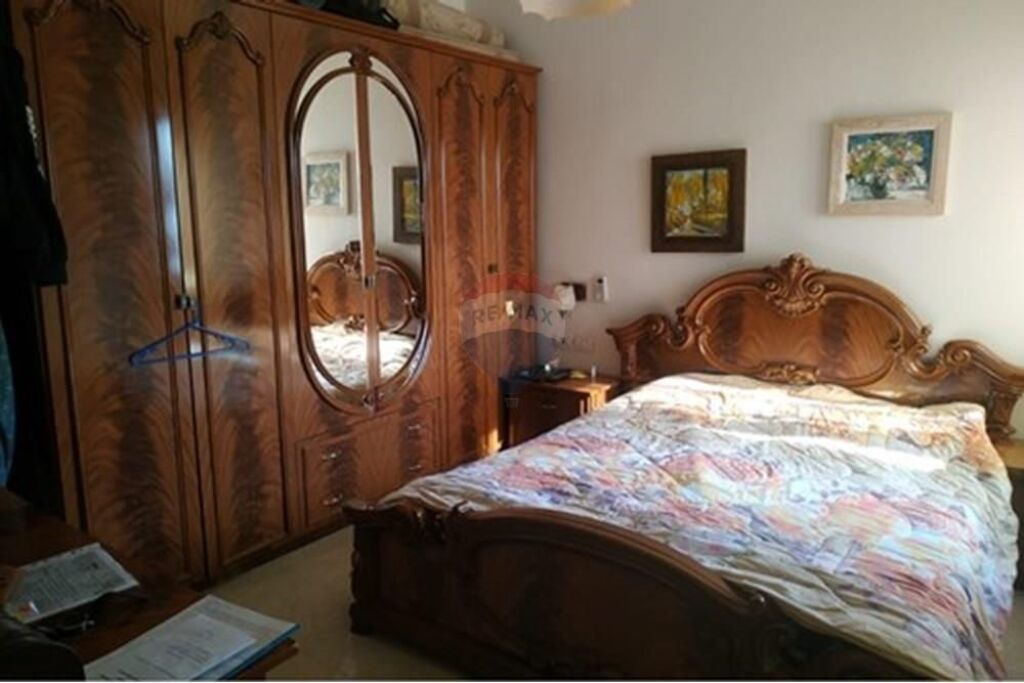Apartment for sale in Rruga e Elbasanit, Tirana, 80 m². Photo 2 of 3