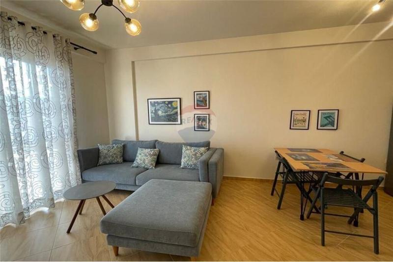 Apartament 1+1 me qera në Rruga Demokracia, Vlorë, 65 m². Foto 2 nga 11