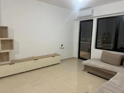 Appartamento 2+1 in affitto a Casa Italia, Tirana, 90 m². Foto 2 di 6
