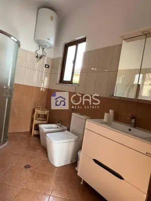 Apartament 2+1 me qera në 5 Maj, Tiranë, 90 m². Foto 8 nga 8