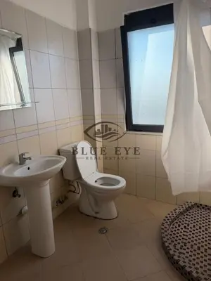 Appartamento 2+1 in affitto a Hyrja e Durresit, Durazzo, 78 m². Foto 6 di 10