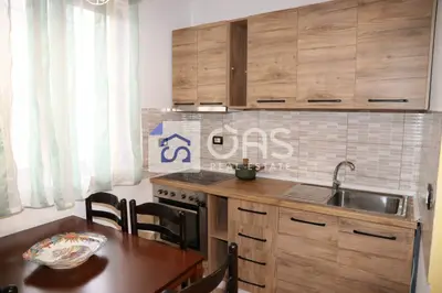 Apartament 2+1 me qera në Laprak, Tiranë, 95 m². Foto 1 nga 12