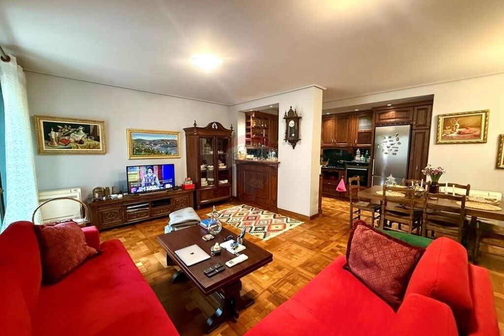 Apartament në shitje në Blloku, Tiranë, 135 m²