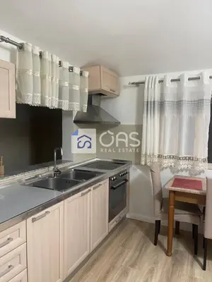 Apartament 1+1 me qera në Komuna e Parisit, Tiranë, 55 m². Foto 3 nga 4