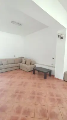 Negozio in vendita a Fier, 63 m². Foto 3 di 9
