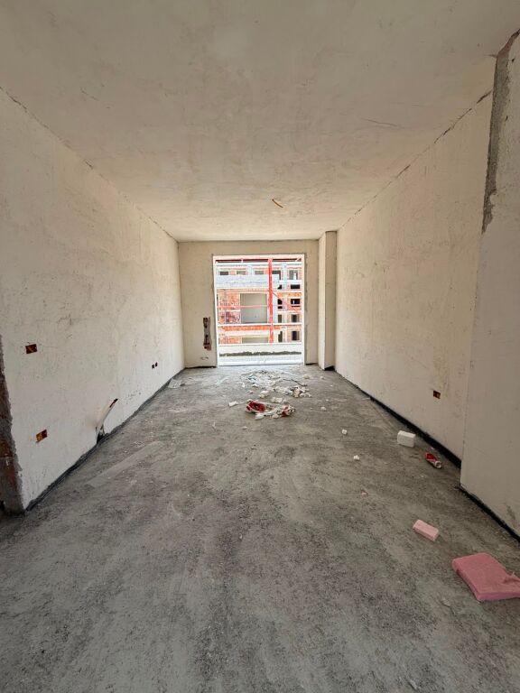 Appartamento 1+1 in vendita a Rruga e Fshatrave Turistike, Kavaja, 72 m²