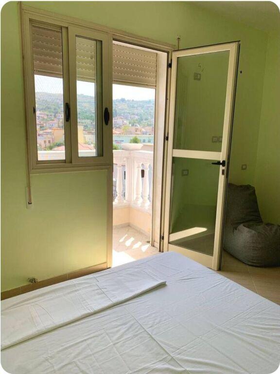 Apartament 1+1 në shitje në Rruga Dalan Dadani, Vlorë, 120 m². Foto 6 nga 12