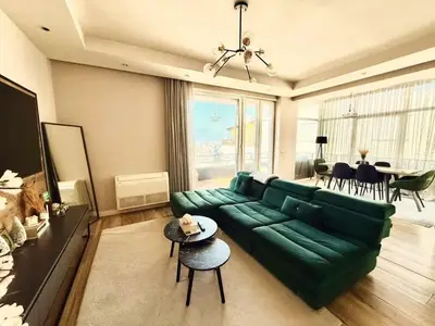 Apartament 2+1 në shitje në Kopshti Botanik i Tiranës, Tiranë, 150 m². Foto 2 nga 8
