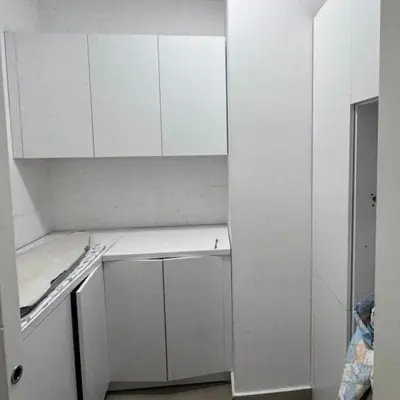 Apartament 3+1 me qera në Stadiumi Dinamo, Tiranë, 135 m². Foto 1 nga 4