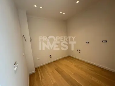 Apartament 3+1 në shitje në Pallati i Brigadave, Tiranë, 154 m². Foto 3 nga 8