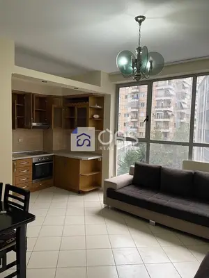 Apartament 2+1 me qera në Astir, Tiranë, 80 m². Foto 2 nga 5