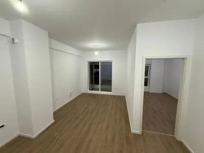 Apartament 1+1 në shitje në Ali Demi, Tiranë, 61 m². Foto 1 nga 4