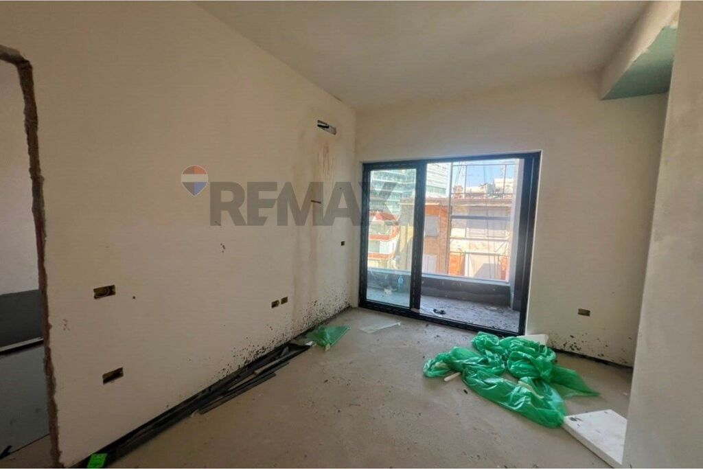 Apartament në shitje në Rruga Reshit Çollaku, Tiranë, 75 m². Foto 1 nga 3