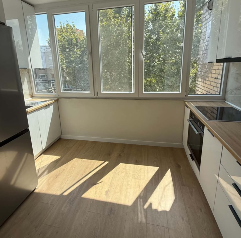 Apartment 2+1 for rent in Medreseja, Tirana, 95 m². Photo 3 of 3