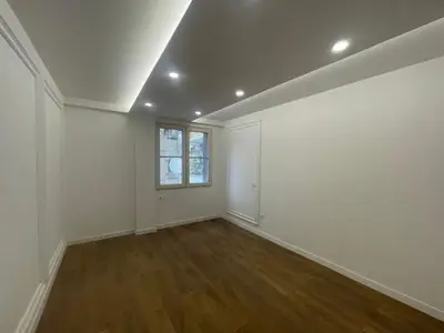 Zyrë me qera në Shkolla e Baletit, Tiranë, 150 m². Foto 4 nga 8