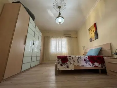 Apartament 2+1 me qera në Rruga Him Kolli, Tiranë, 98 m². Foto 3 nga 9