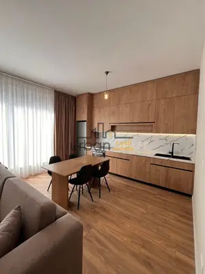 Apartament 1+1 me qera në Siri Kodra, Tiranë, 73 m². Foto 2 nga 5