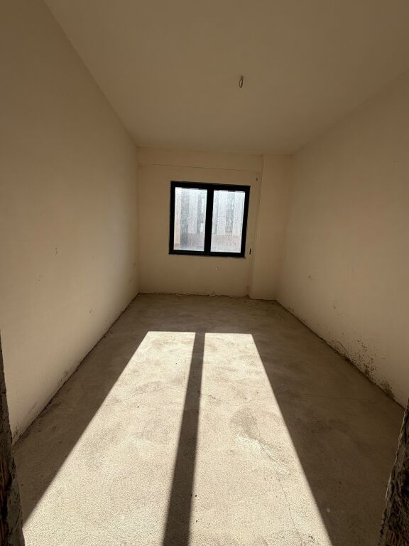 Apartment 2+1 for sale in Astir, Tirana, 100 m². Photo 1 of 3