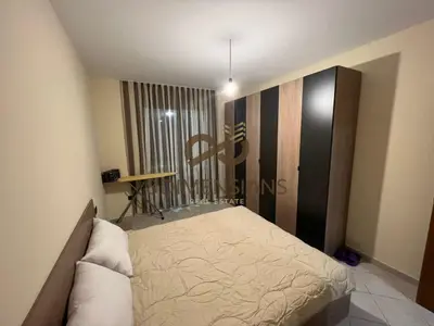 Apartament 1+1 në shitje në Astir, Tiranë, 65 m². Foto 4 nga 5