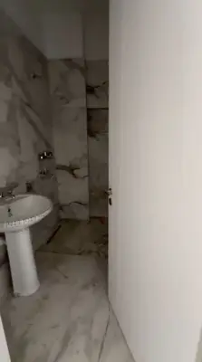 Apartament 2+1 në shitje në Kthesa e Kamzës, Tiranë, 117 m². Foto 12 nga 12