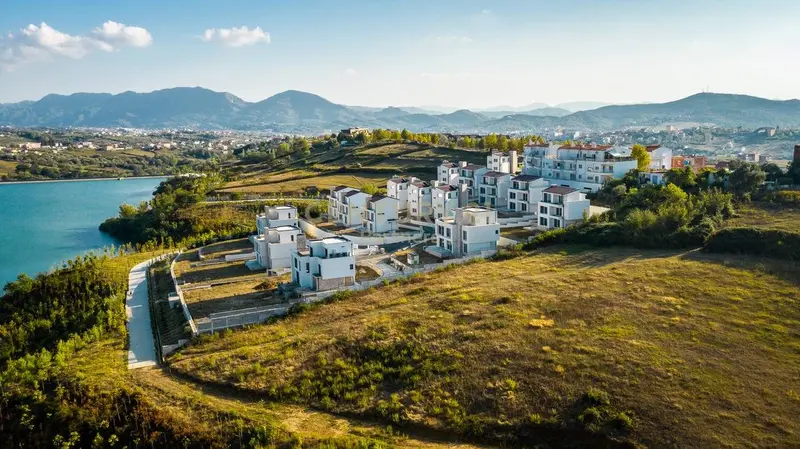 Vilë në shitje në Collak, Tiranë, 345 m²