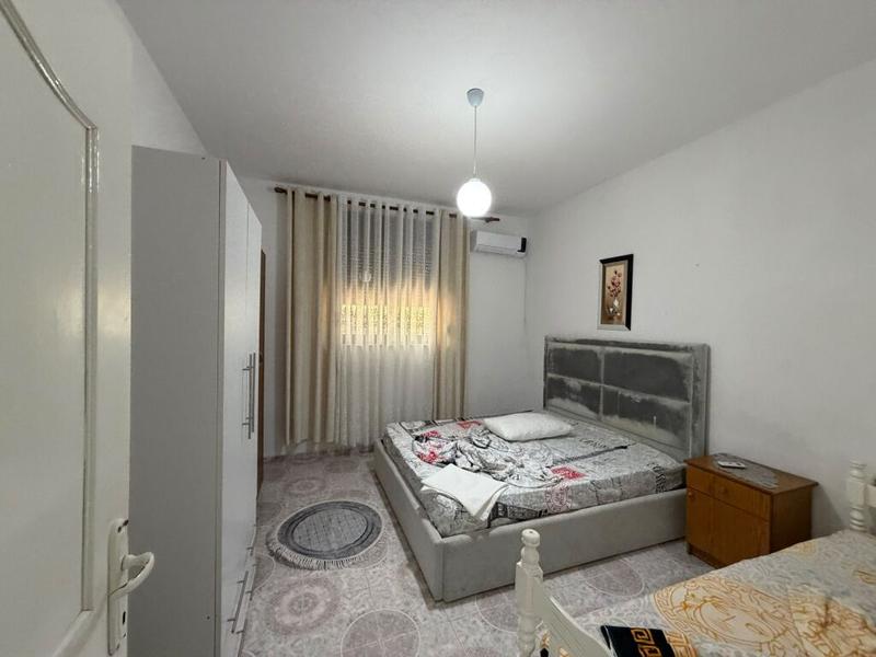 Apartament 2+1 me qera në Plazh Iliria, Durrës, 70 m². Foto 2 nga 8