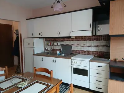 Apartament 2+1 me qera në Rruga Rrapo Hekali, Tiranë, 100 m². Foto 8 nga 11