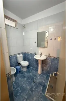 Apartament 2+1 me qera në Don Bosko, Tiranë, 118 m². Foto 7 nga 8
