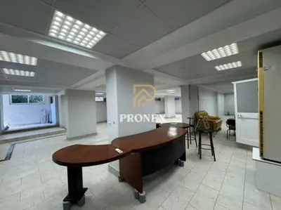 Ambient biznesi me qera në Rruga Hysen Kertusha, Durrës, 342 m². Foto 12 nga 12
